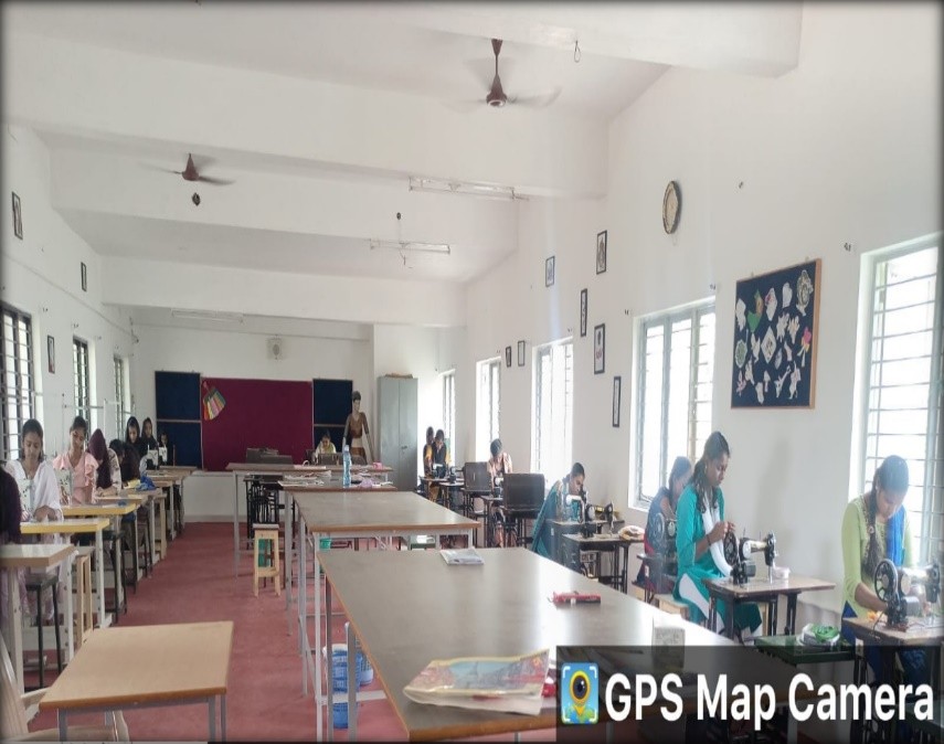 Laboratories — image 4